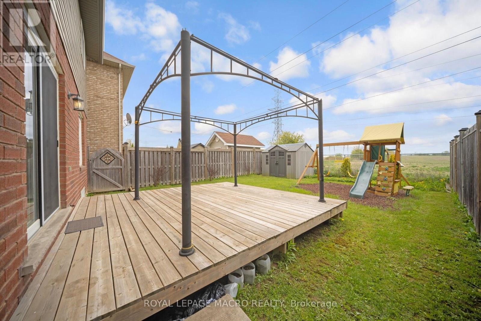Photo 19 of 115 Pelech Crescent, Hamilton ON