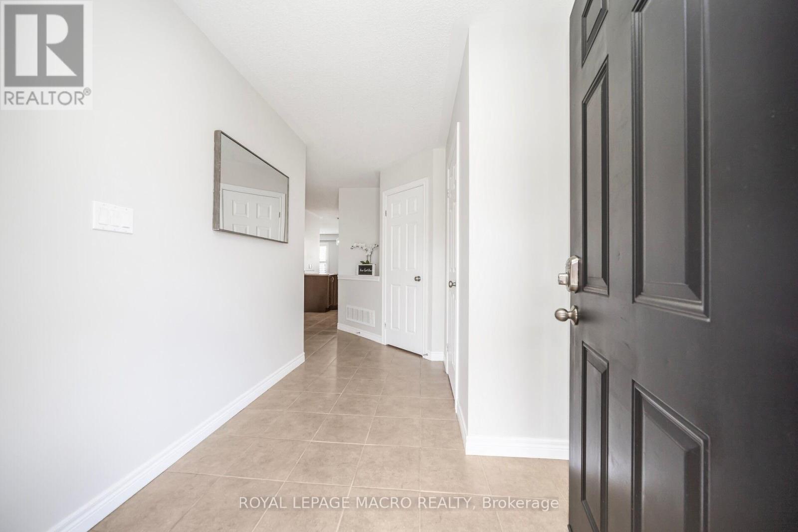 Photo 34 of 115 Pelech Crescent, Hamilton ON