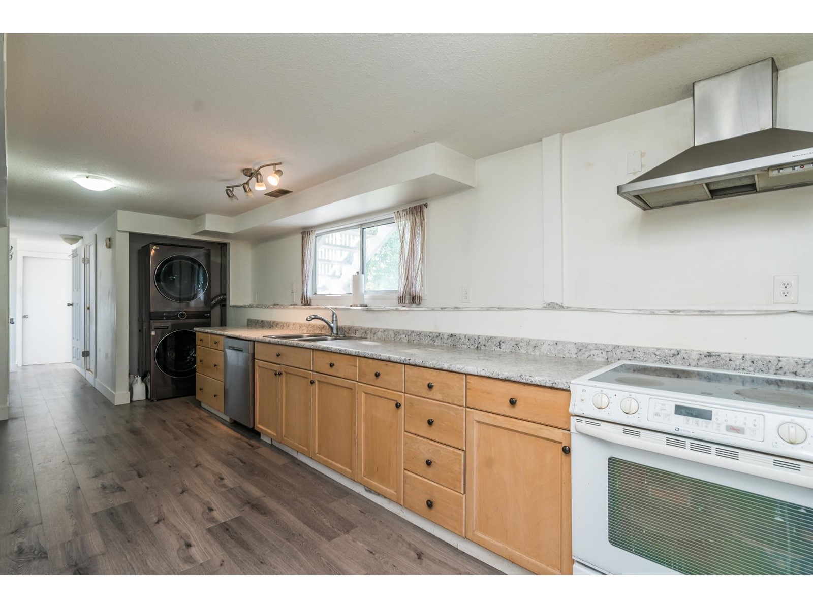 42505 YALE ROAD, Greendale, Sardis - Greendale
