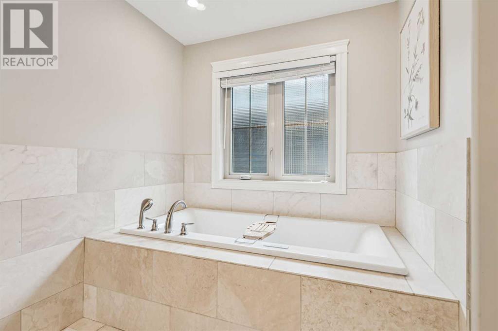 Single Family House for Sale in   Street NW Sunnyside Calgary 