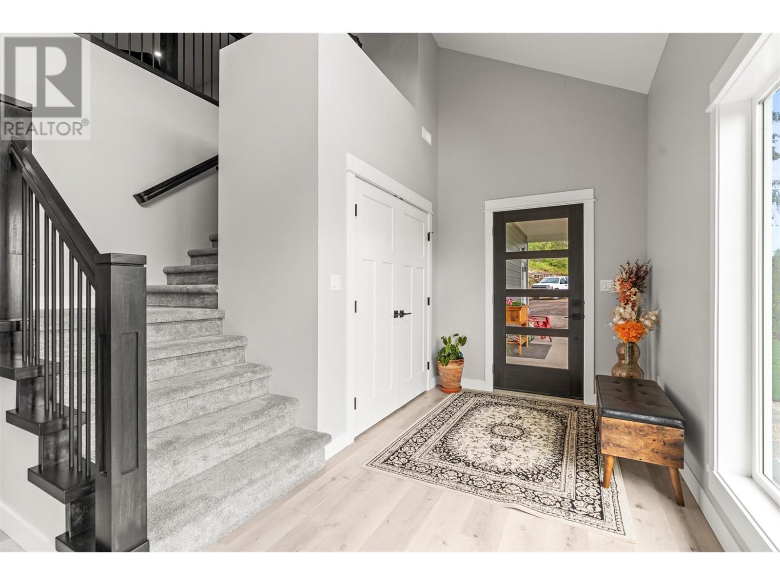  307 Oxbow Place, Enderby