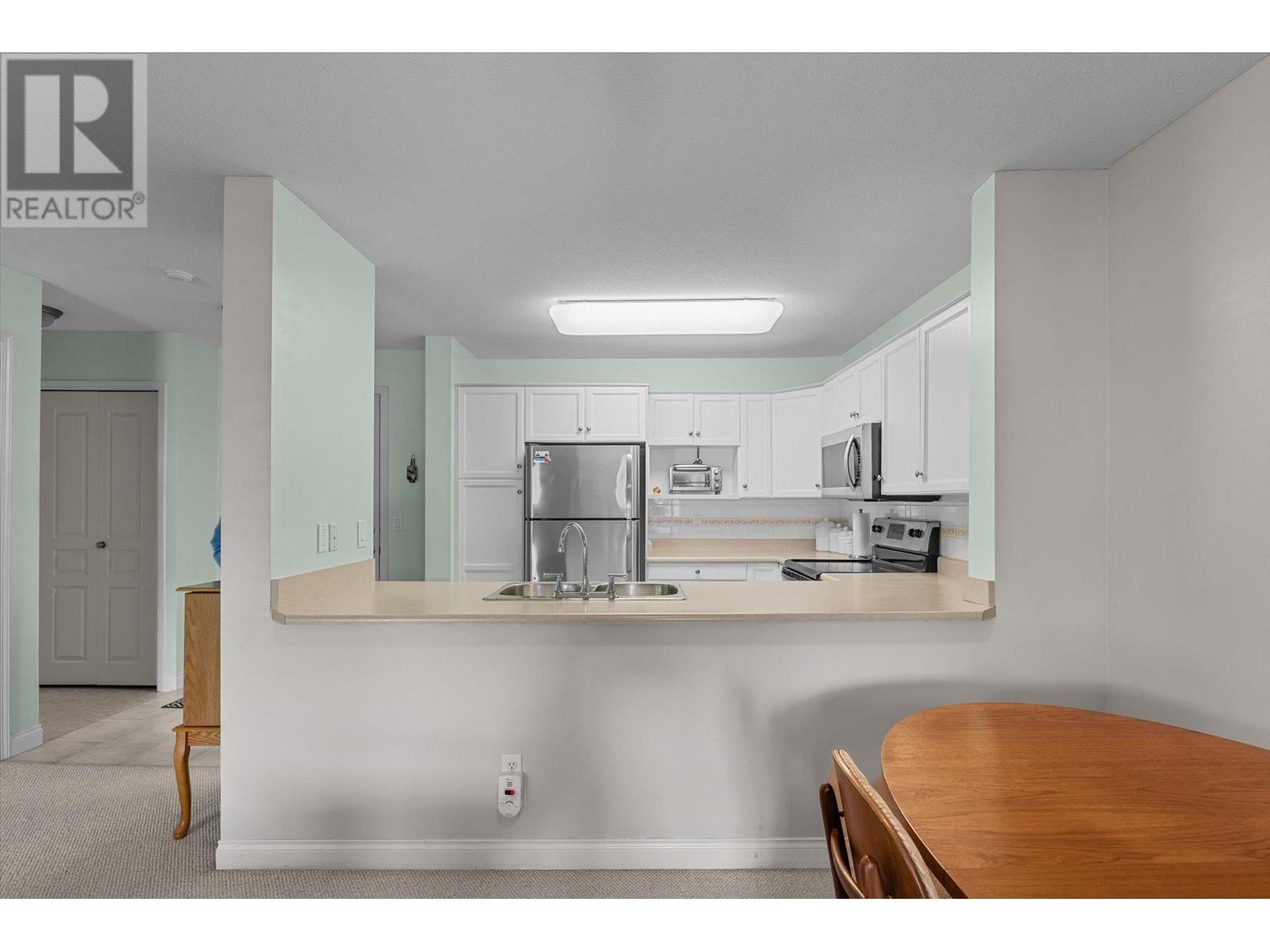 205 3890 Brown Road, West Kelowna