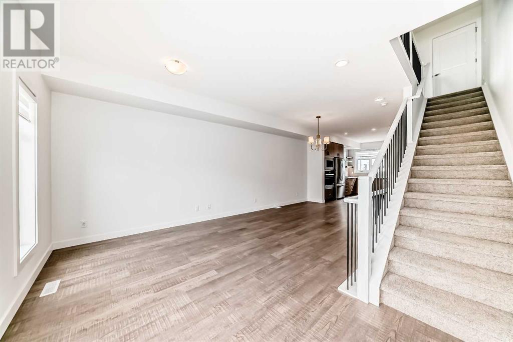 Single Family House for Sale in   Avenue SW West Springs Calgary 
