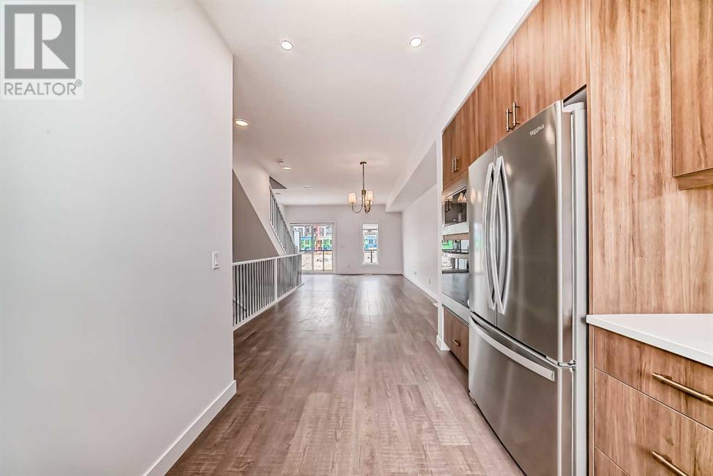 Single Family House for Sale in   Avenue SW West Springs Calgary 