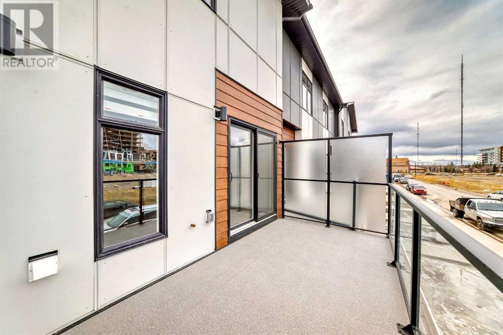 Single Family House for Sale in   Avenue SW West Springs Calgary 
