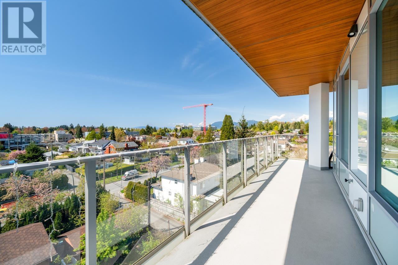 Photo 6 of 603 5693 Elizabeth Street, Vancouver BC