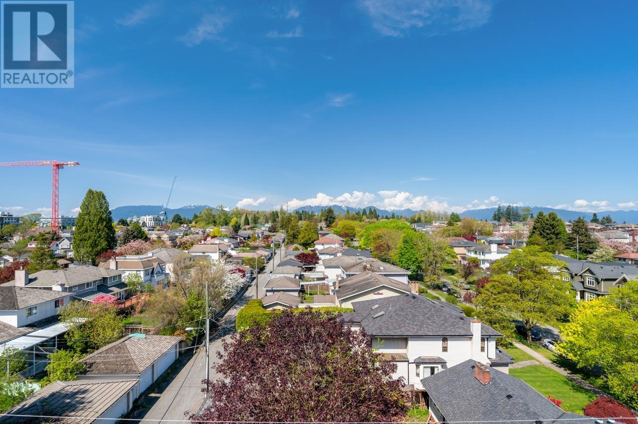 Photo 10 of 603 5693 Elizabeth Street, Vancouver BC