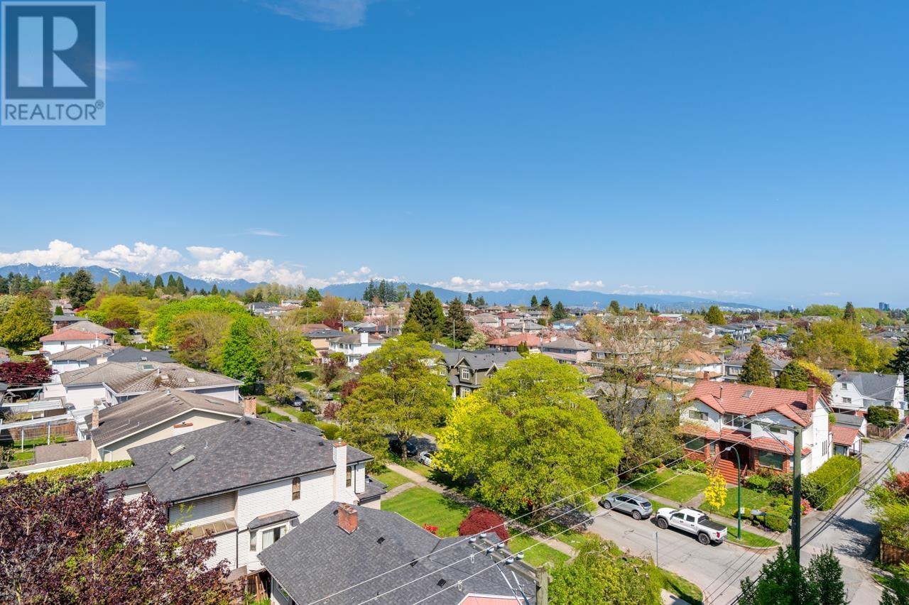 Photo 8 of 603 5693 Elizabeth Street, Vancouver BC