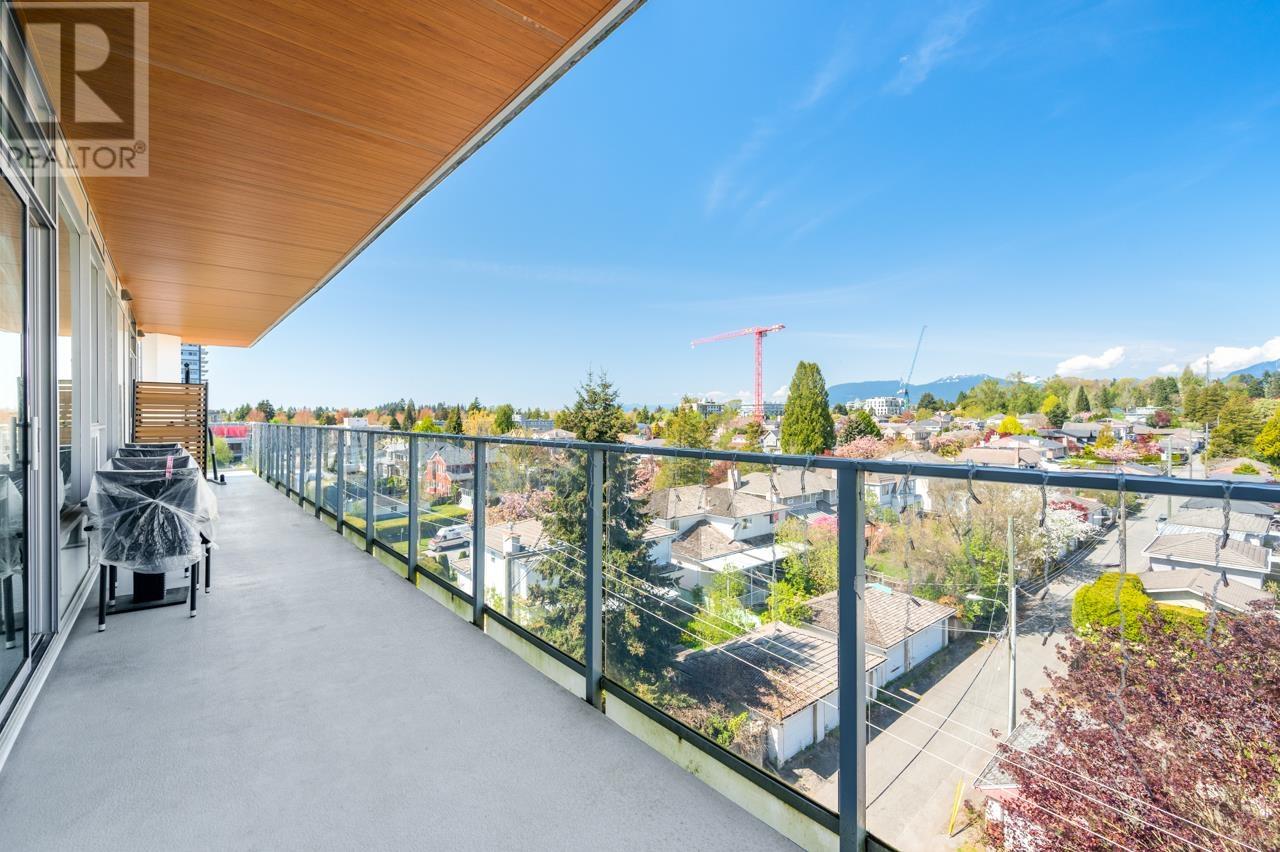 Photo 7 of 603 5693 Elizabeth Street, Vancouver BC