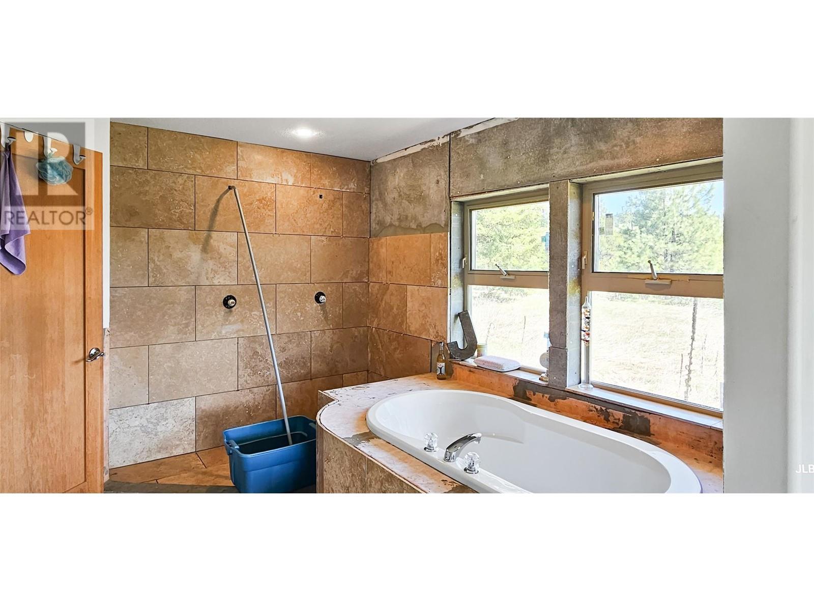 1670 MT BALDY Road, Rock Creek