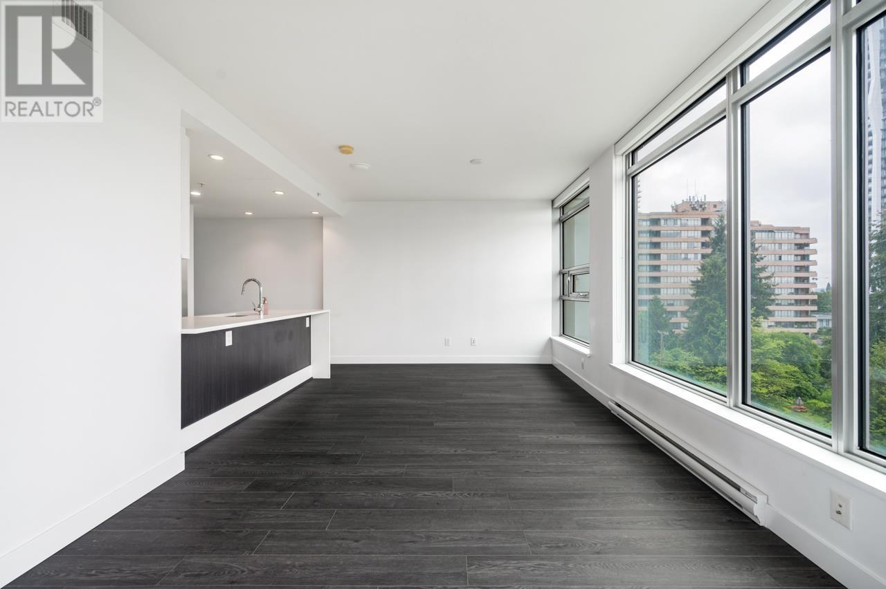 Photo 21 of 501 518 Whiting Way, Coquitlam BC