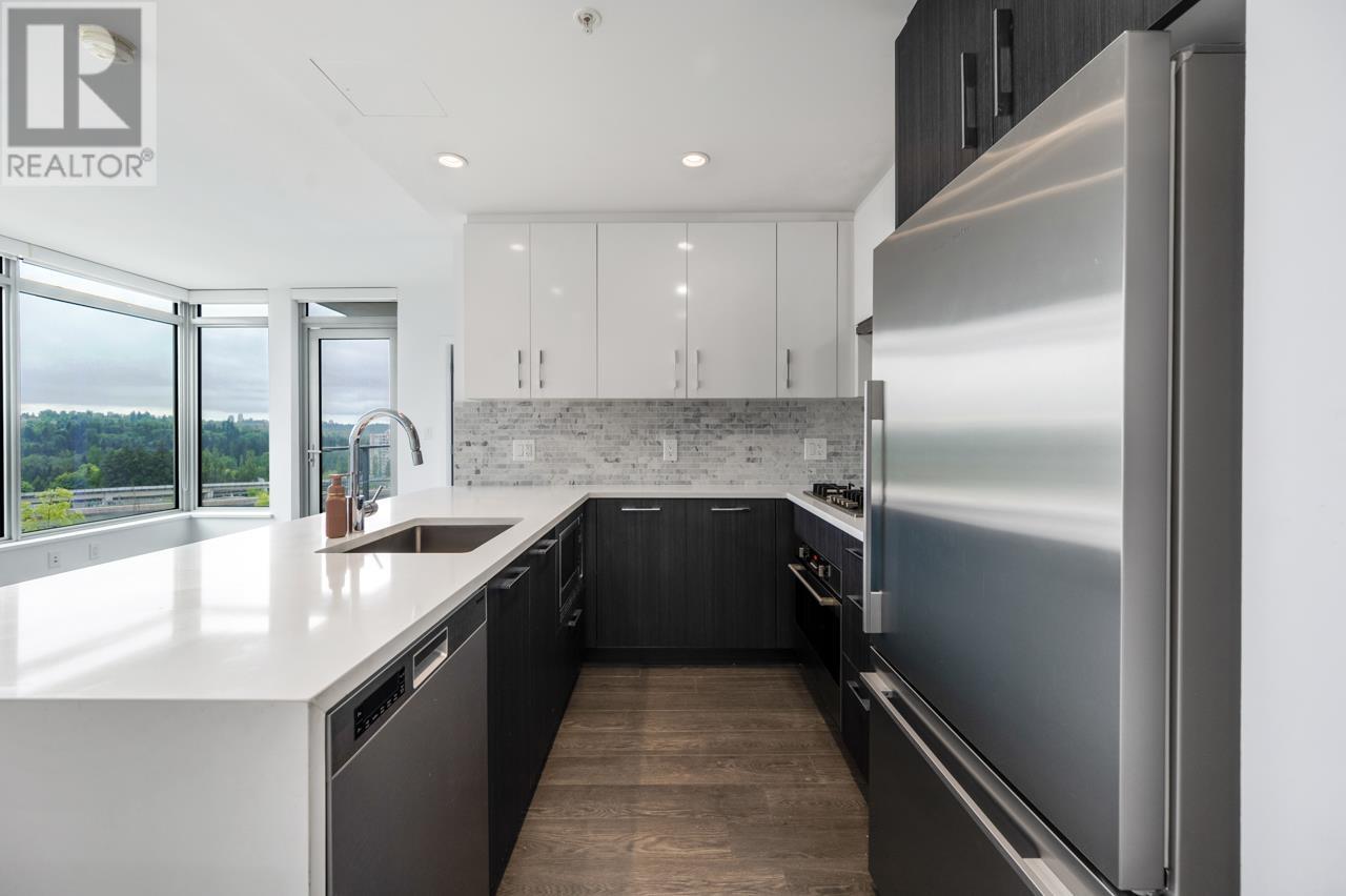Photo 10 of 501 518 Whiting Way, Coquitlam BC