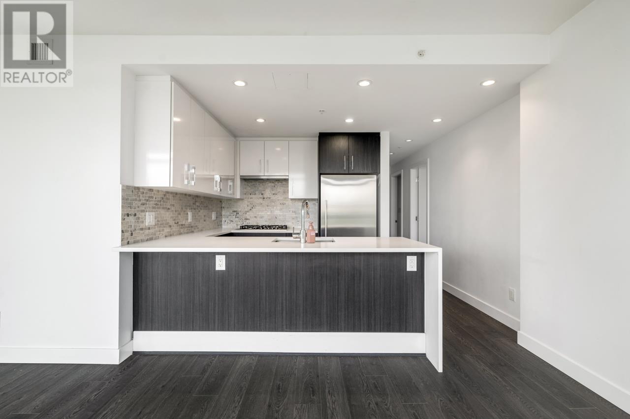 Photo 6 of 501 518 Whiting Way, Coquitlam BC