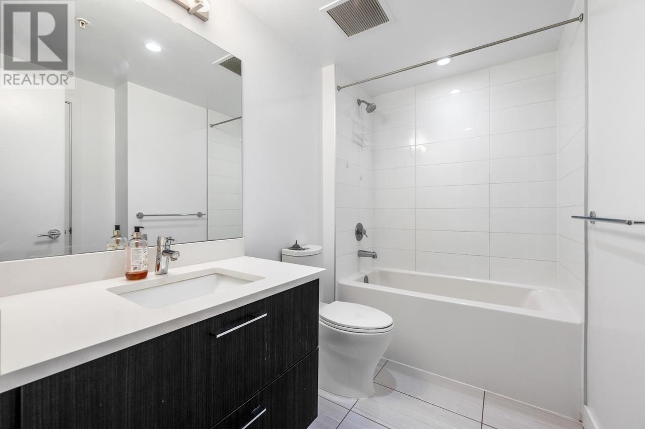 Photo 22 of 501 518 Whiting Way, Coquitlam BC
