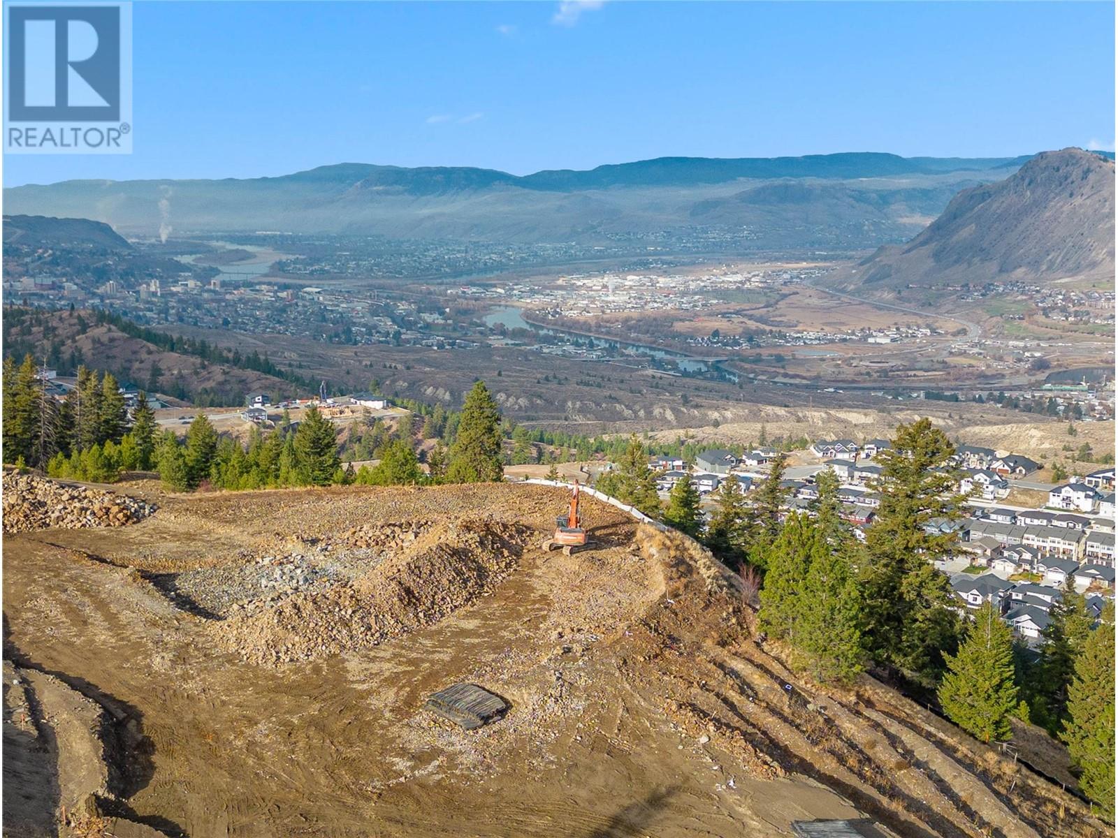 Photo 10 of 2318 Coldwater Drive, Kamloops BC