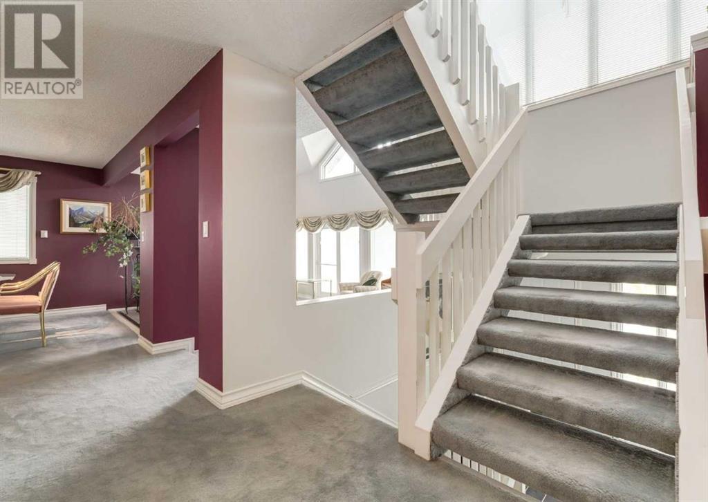 Single Family House for Sale in  Hawksbrow Drive NW Hawkwood Calgary 