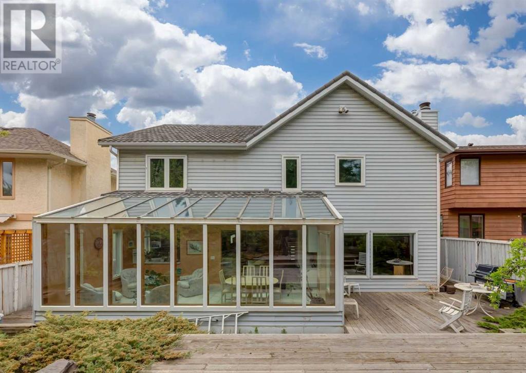 Single Family House for Sale in  Hawksbrow Drive NW Hawkwood Calgary 