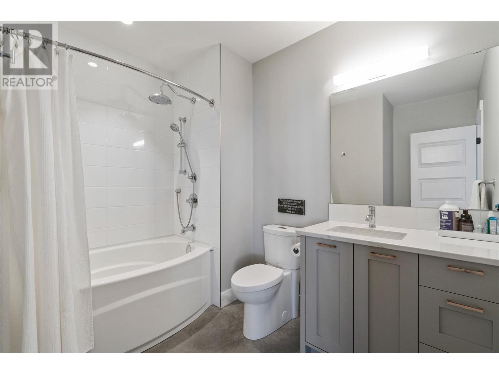  4125 Eagle Bay Road, Eagle Bay