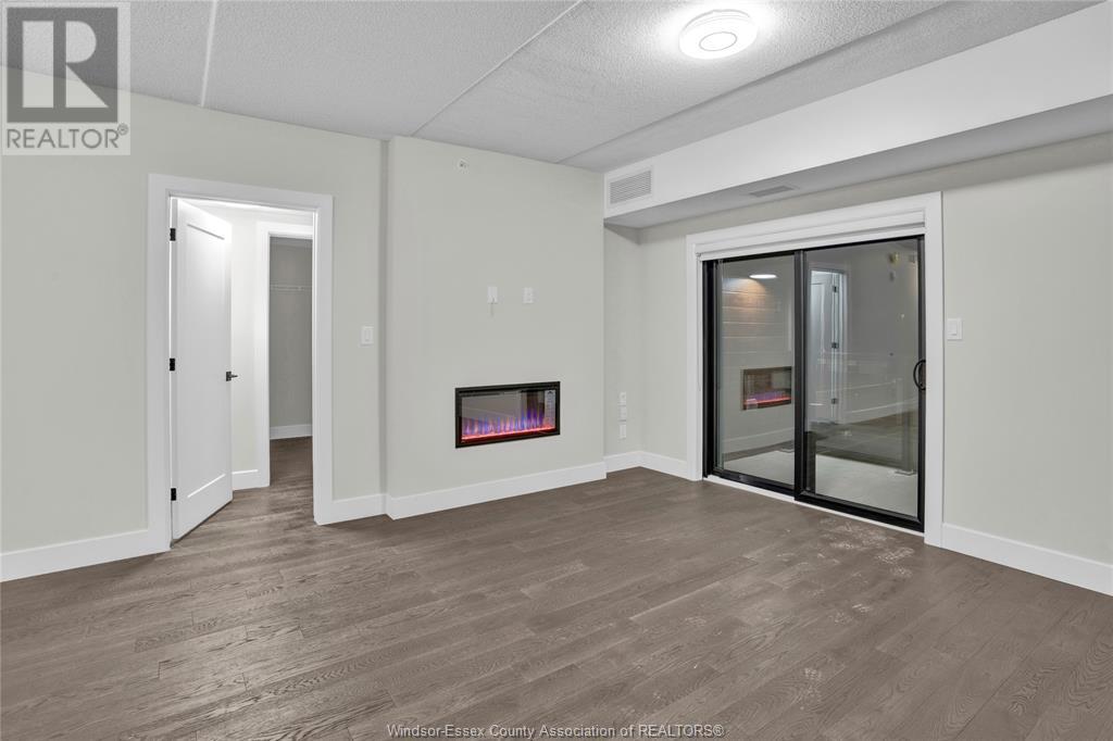 Photo 5 of 2600 Sandwich West Parkway Unit 301, Lasalle ON