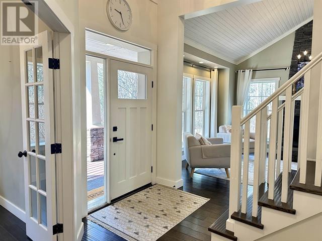 1787 E 16 HIGHWAY, Vanderhoof