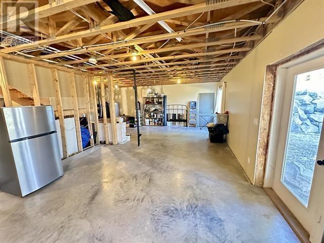 1787 E 16 HIGHWAY, Vanderhoof