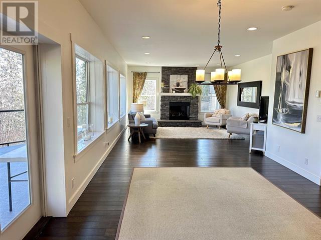 1787 E 16 HIGHWAY, Vanderhoof