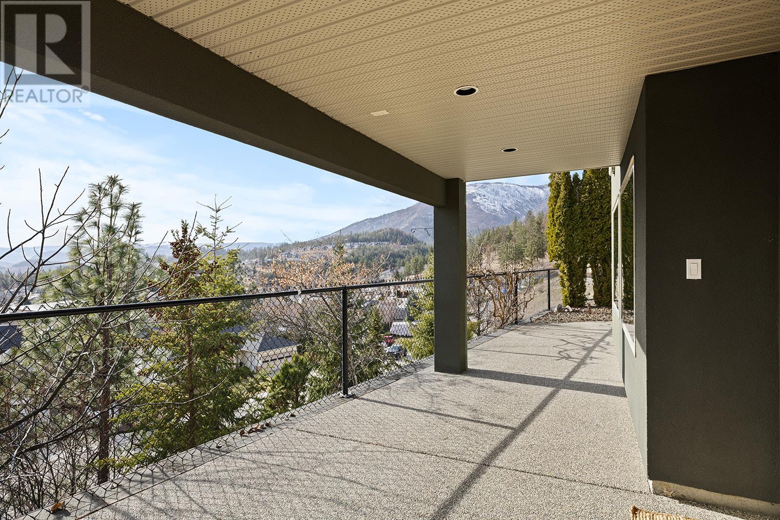 24 2040 Rosealee Lane, West Kelowna
