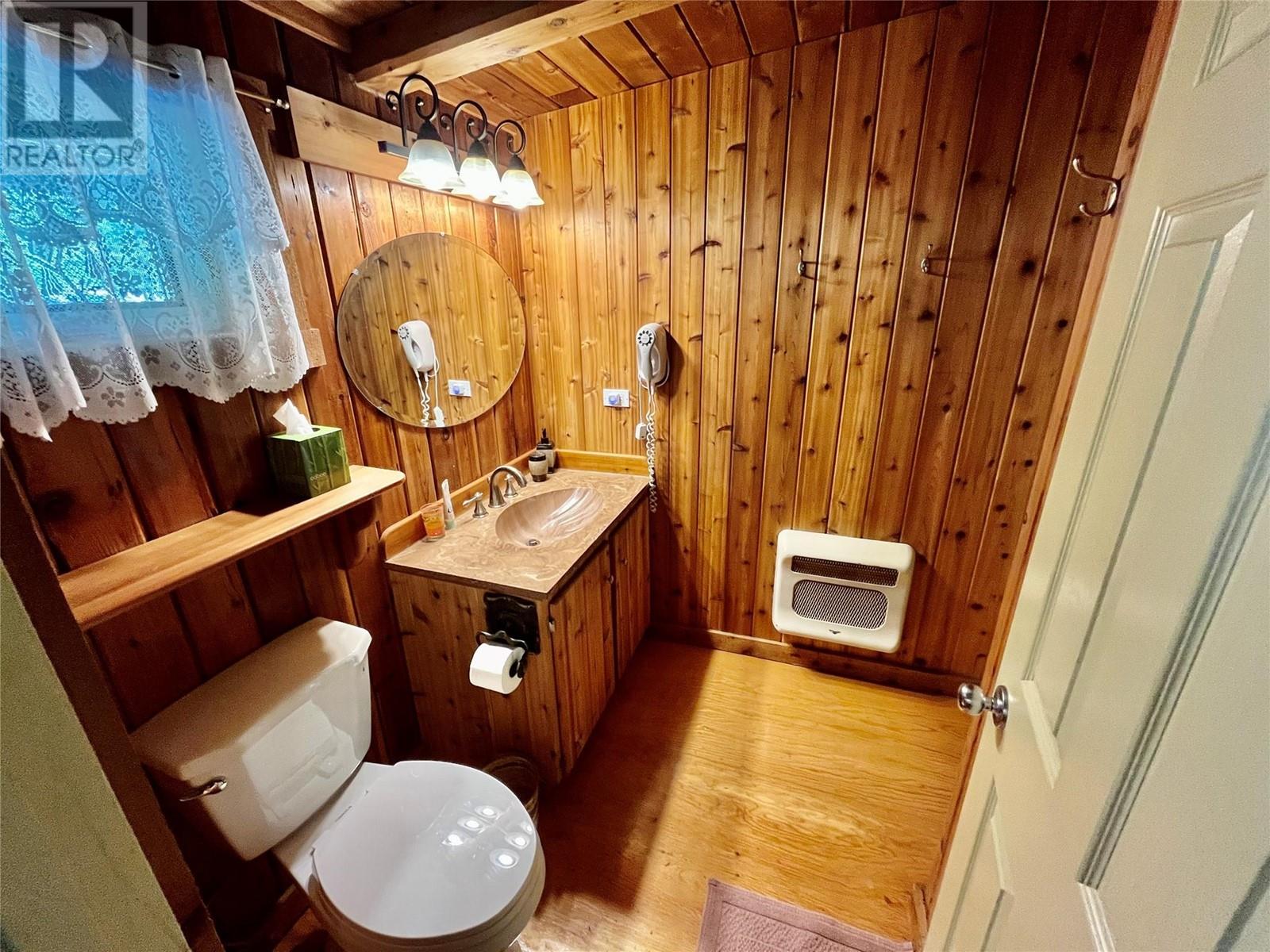  2030 Solsqua - Sicamous Road, Sicamous