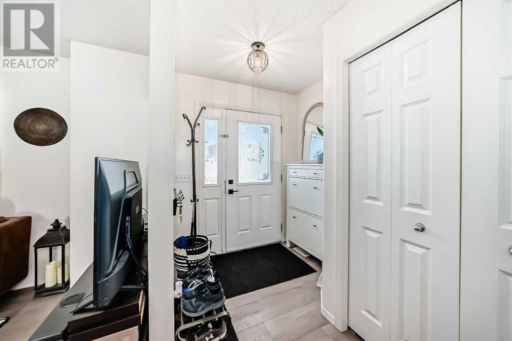 Single Family House for Sale in  Saddlebrook Common NE Saddle Ridge Calgary 