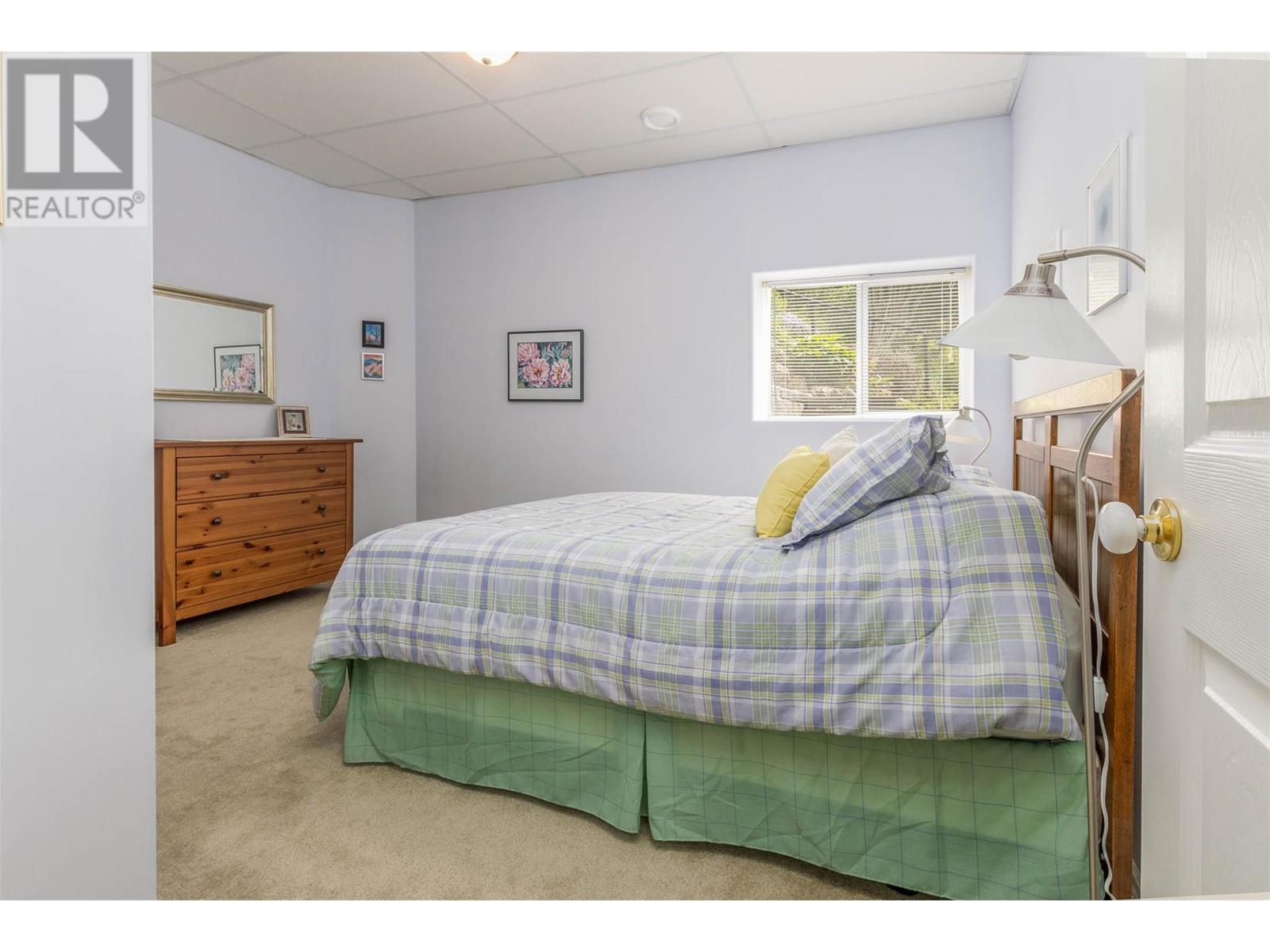  941 35 Street Southeast, Salmon Arm