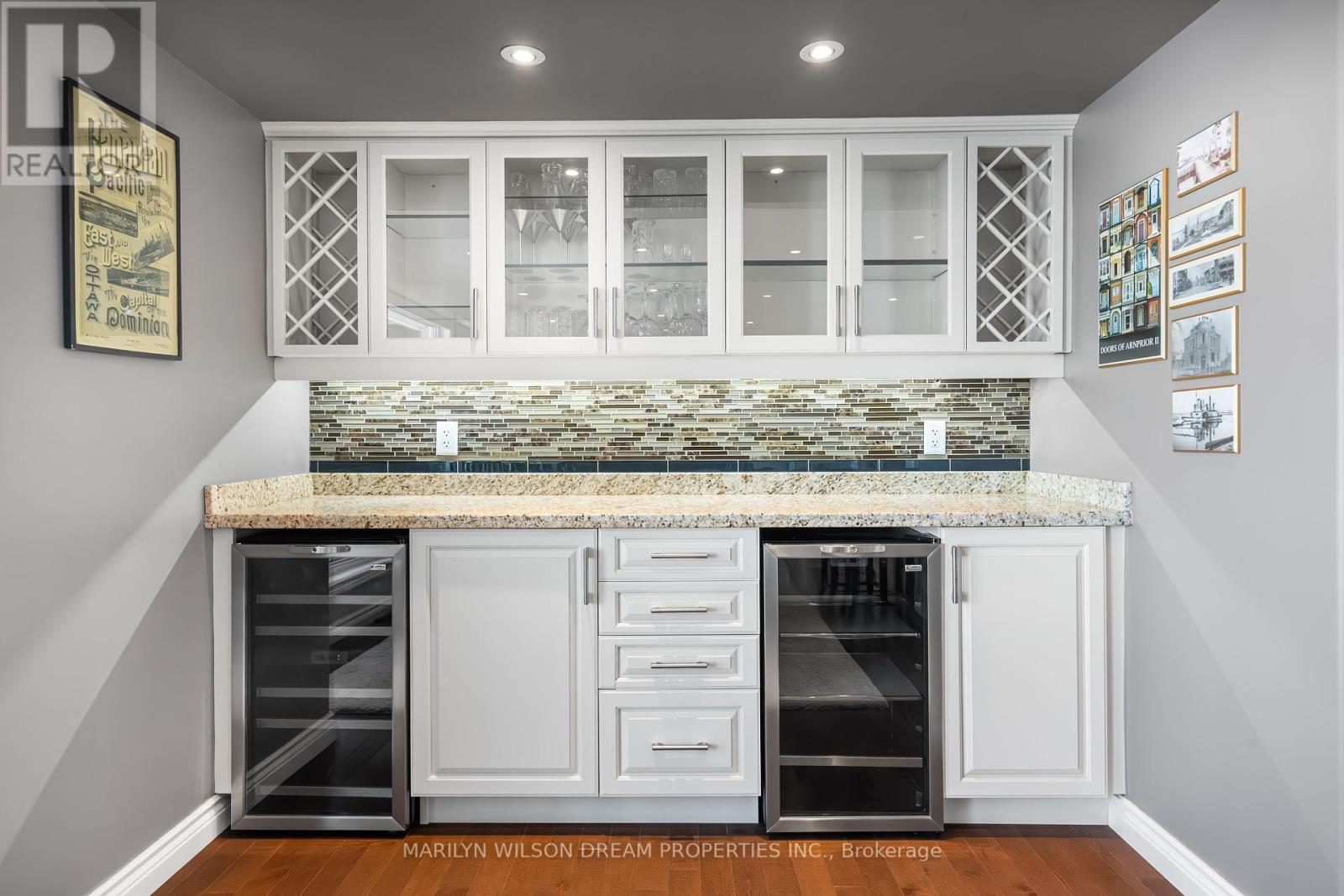 Photo 39 of 614 Lake Street, Mcnab Braeside ON