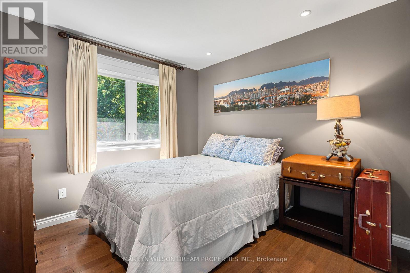 Photo 14 of 614 Lake Street, Mcnab Braeside ON