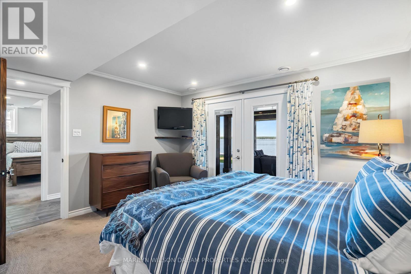 Photo 36 of 614 Lake Street, Mcnab Braeside ON