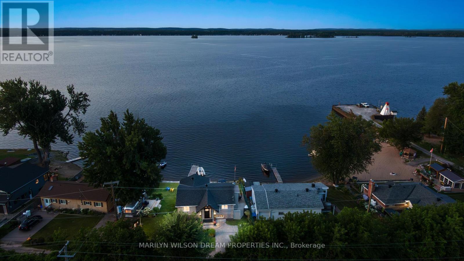 Photo 42 of 614 Lake Street, Mcnab Braeside ON