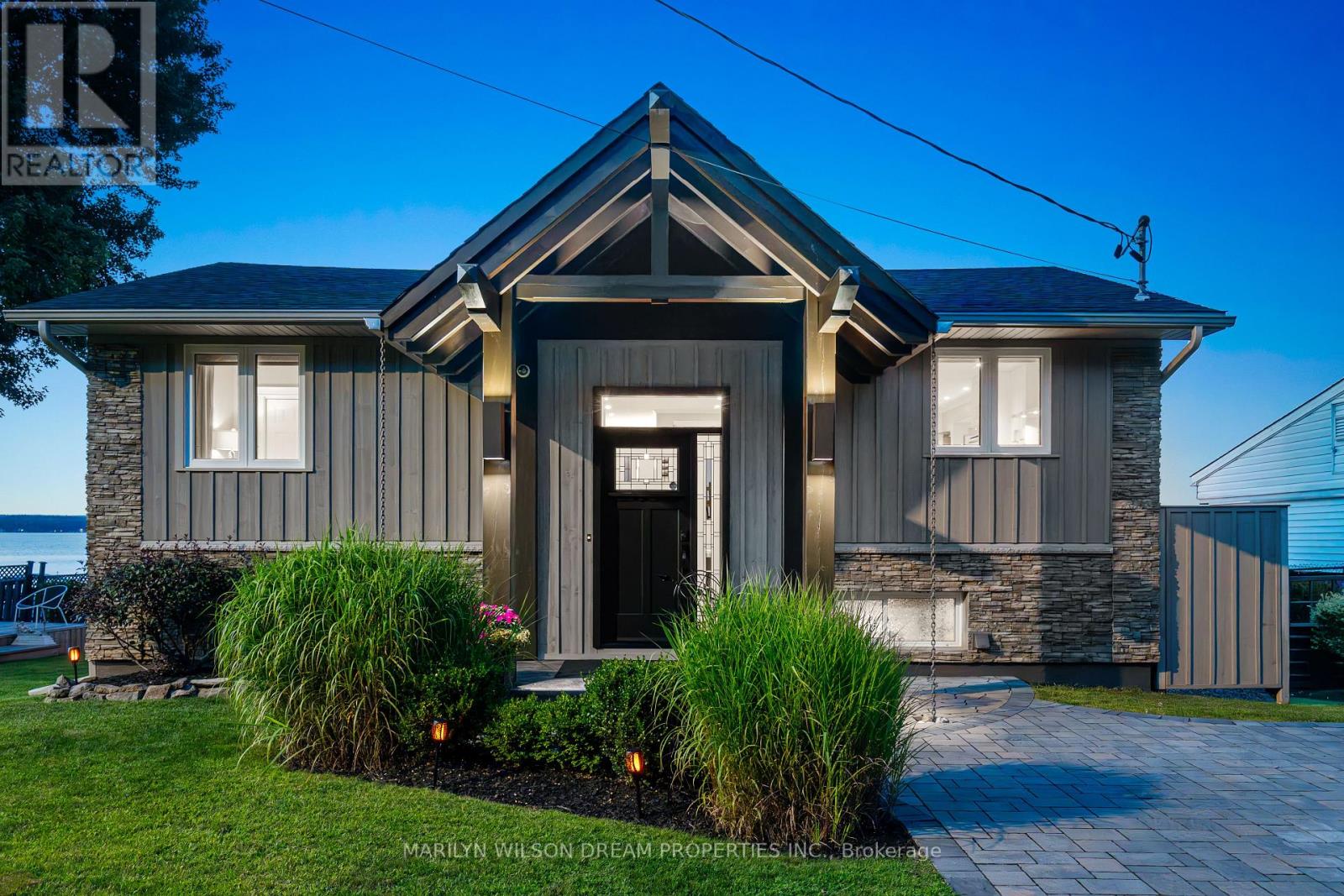 Photo 12 of 614 Lake Street, Mcnab Braeside ON