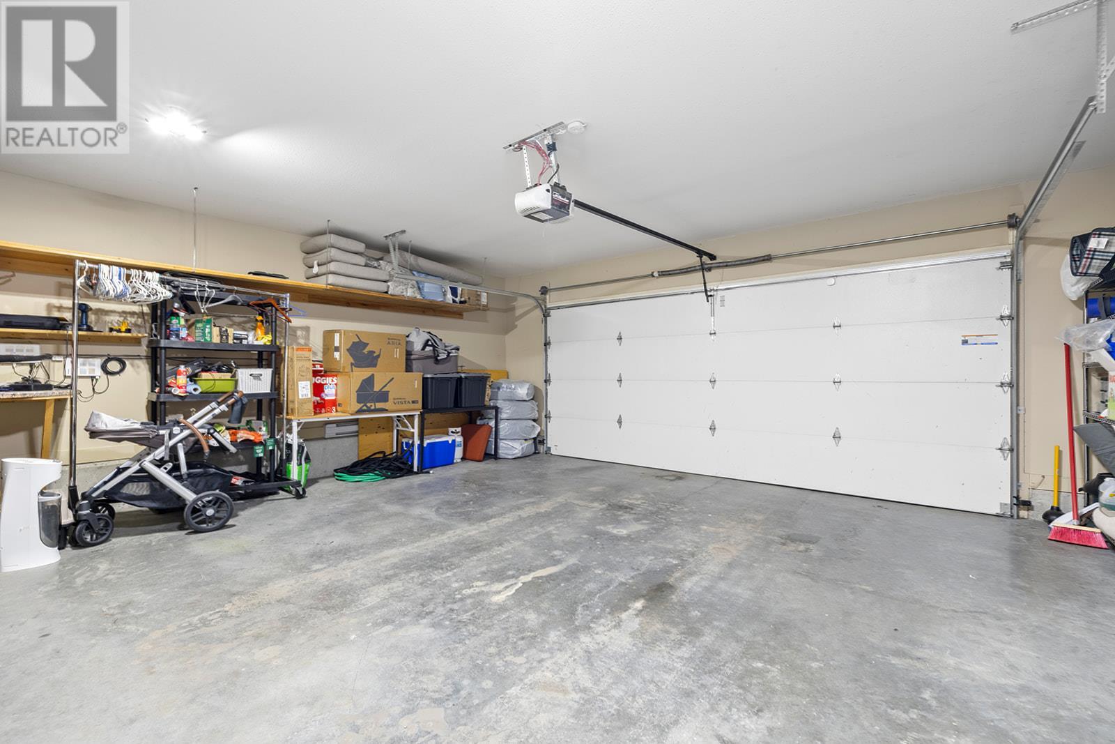  1326 Tanemura Crescent, Kelowna