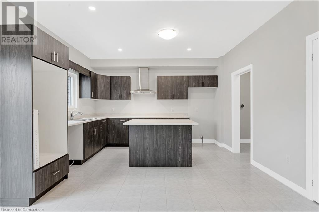 Photo 11 of 778 Bradford Avenue, Fort Erie ON
