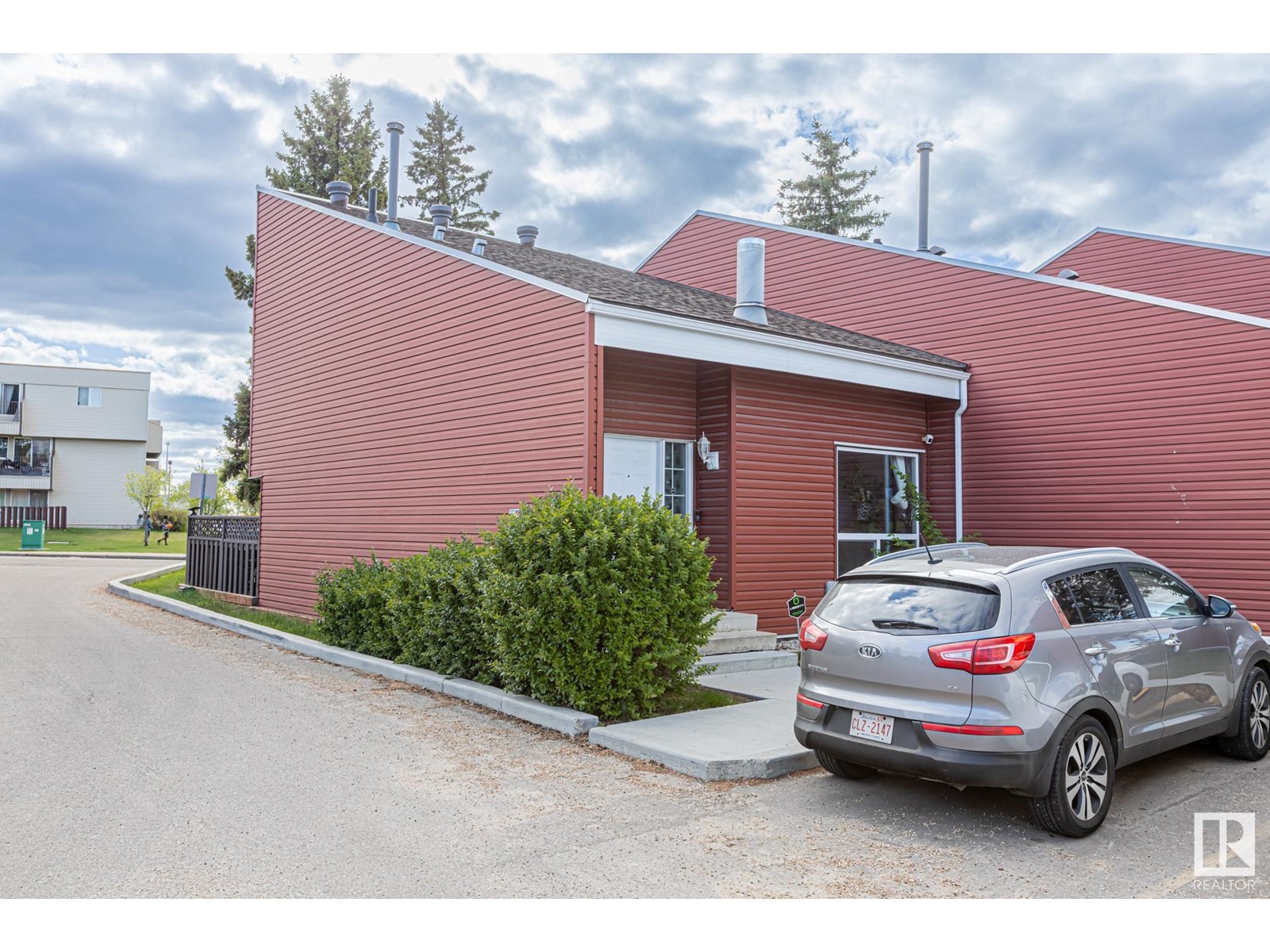 667 MILLBOURNE RD E NW, Edmonton