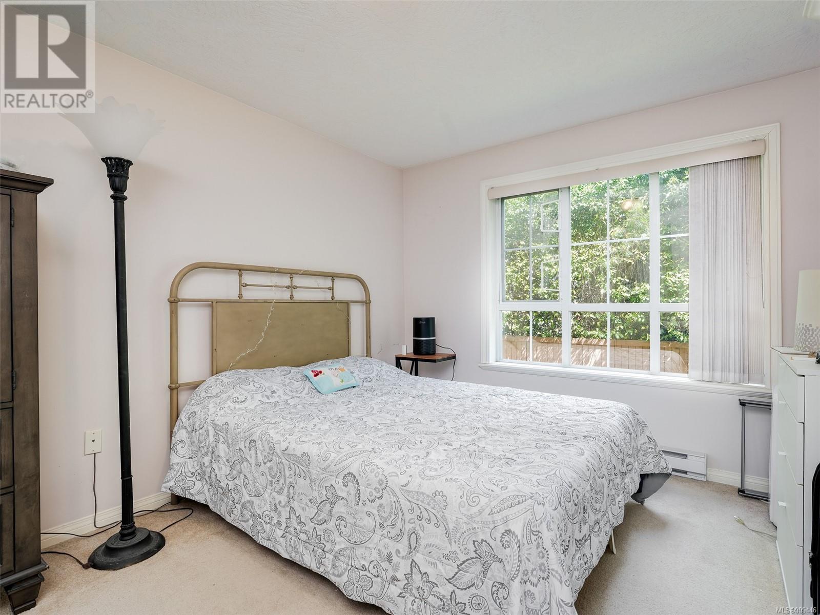 208 3133 Tillicum Road, Saanich