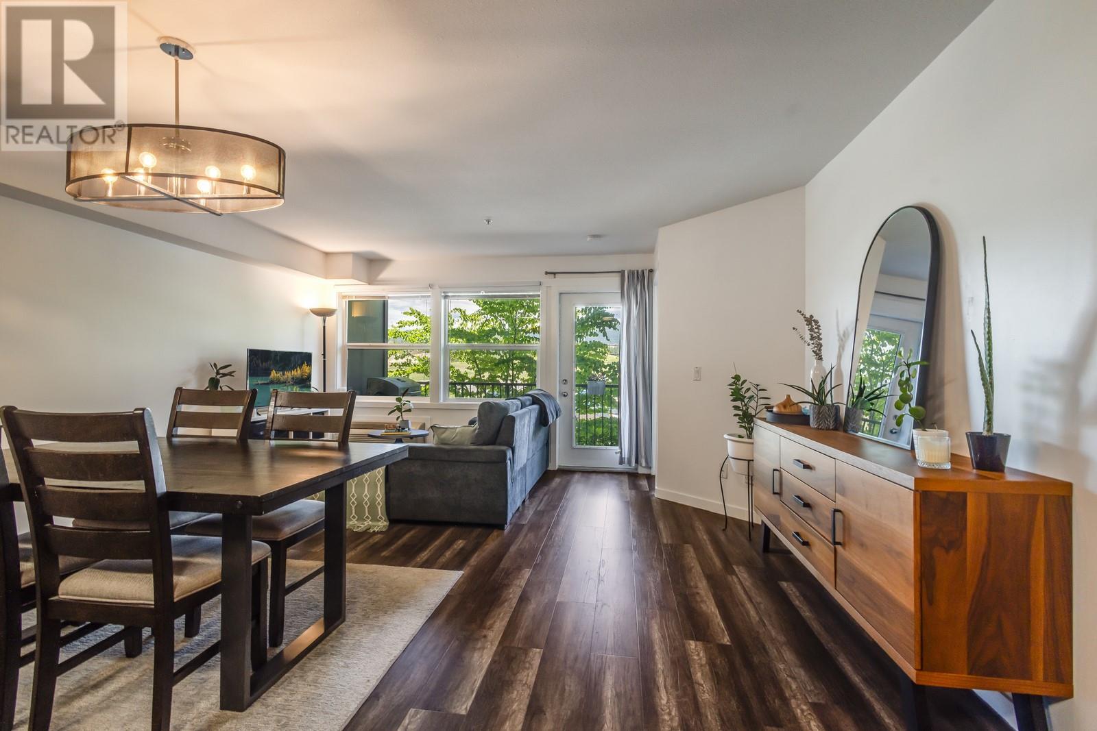 209 1479 Glenmore Road North, Kelowna