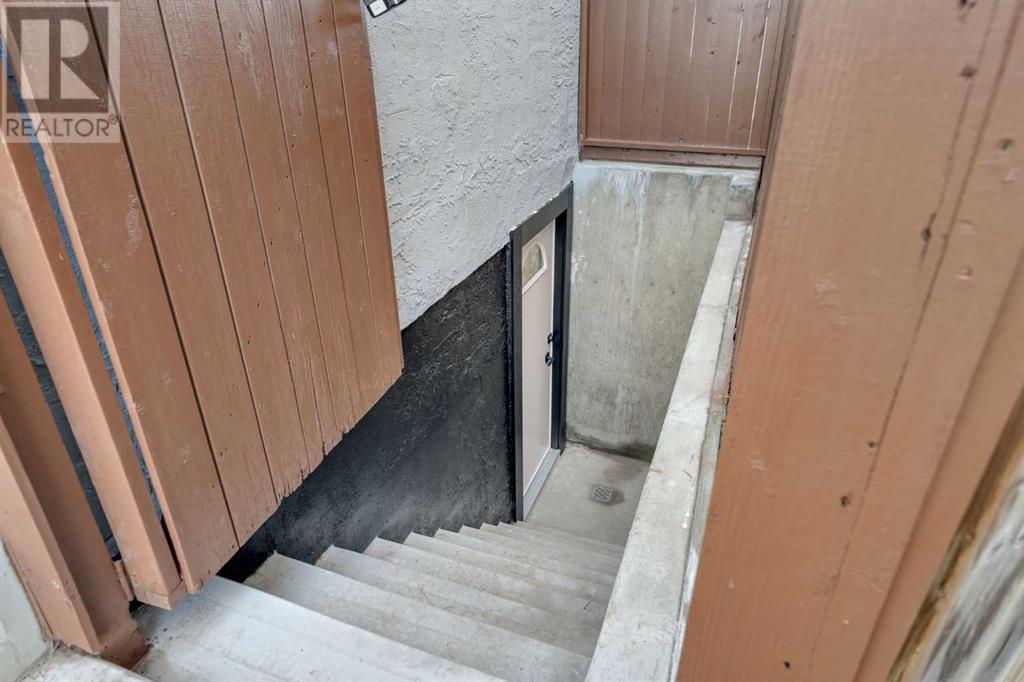 Single Family House for Sale in   Avenue NE Pineridge Calgary 