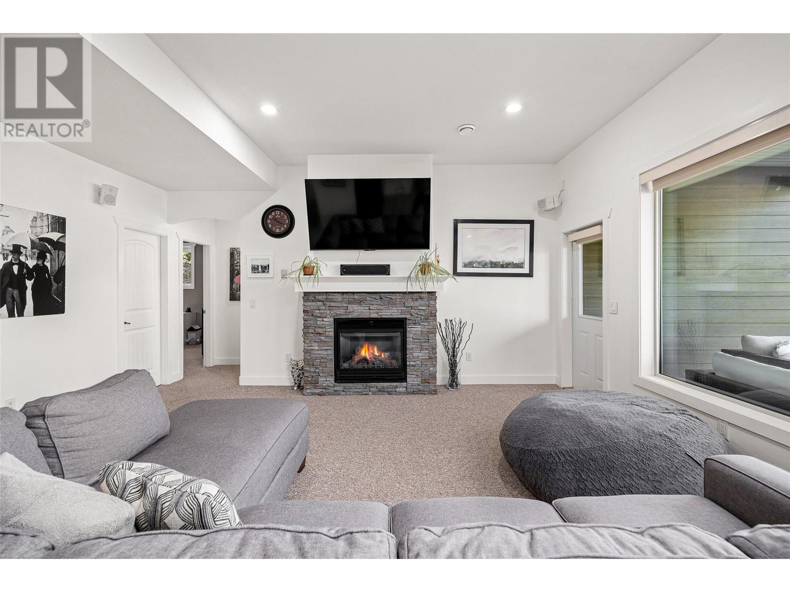 1444 Kloppenburg Road, Kelowna