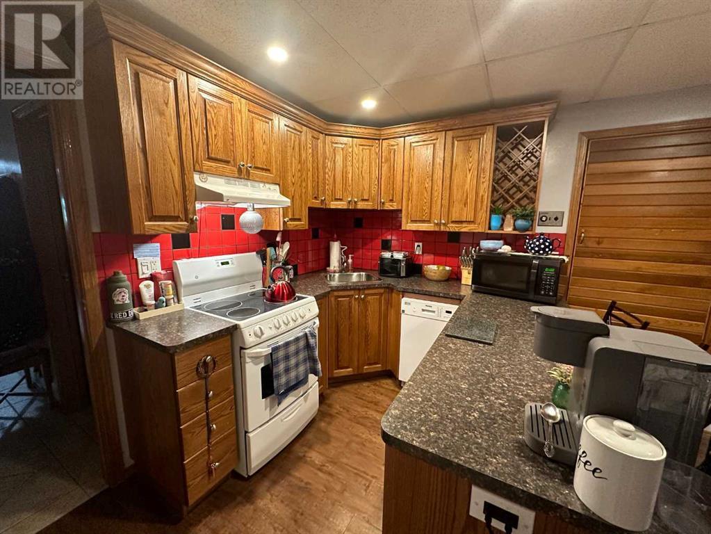 3318 Township Road 400, Rural Lacombe County