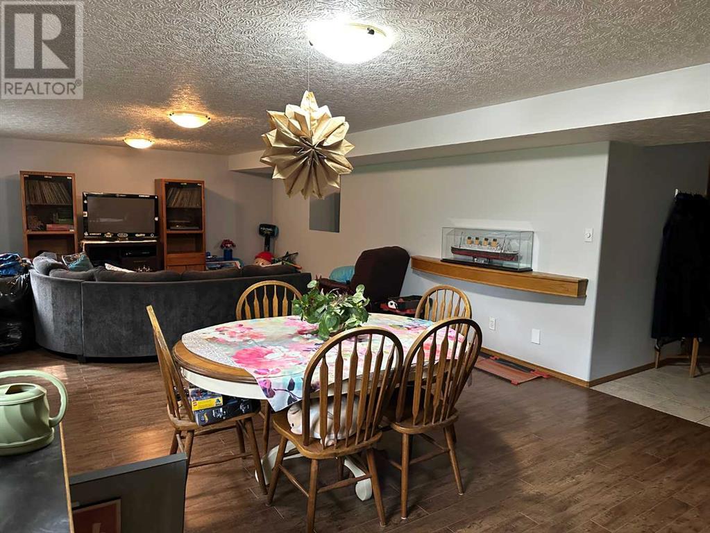 3318 Township Road 400, Rural Lacombe County