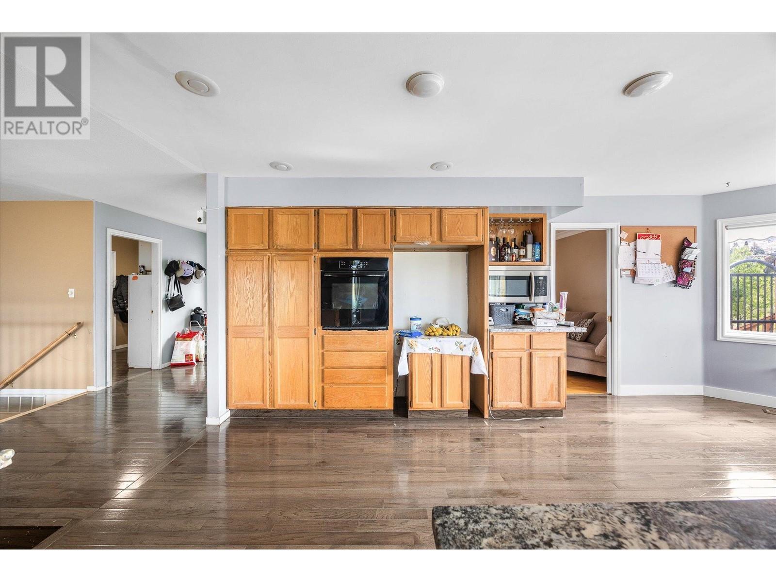 848 Webster Road, Kelowna