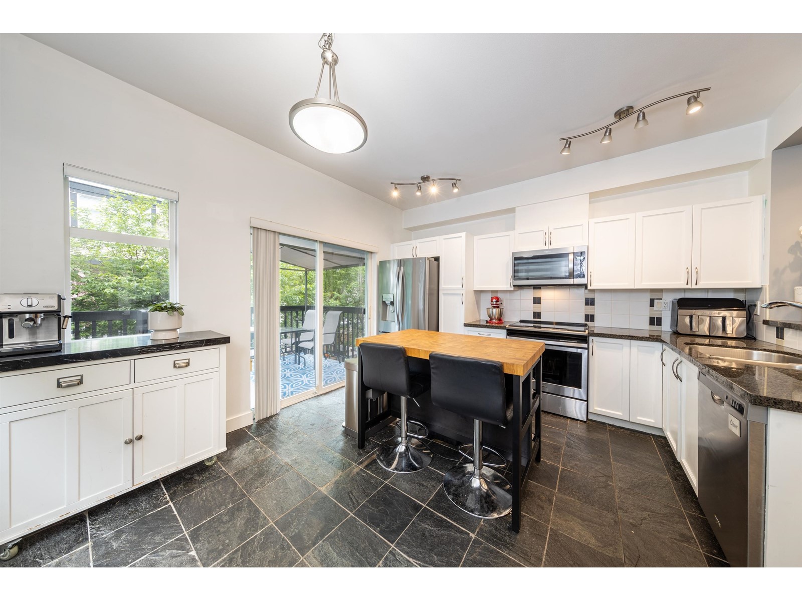 81 19932 70 AVENUE, Langley real estate listing R3003867