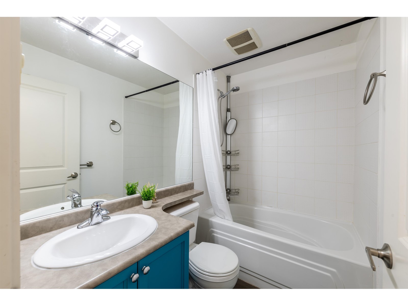 81 19932 70 AVENUE, Langley real estate listing R3003867