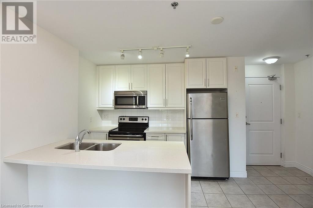 Photo 21 of 90 Charlton Avenue W Unit 604, Hamilton ON