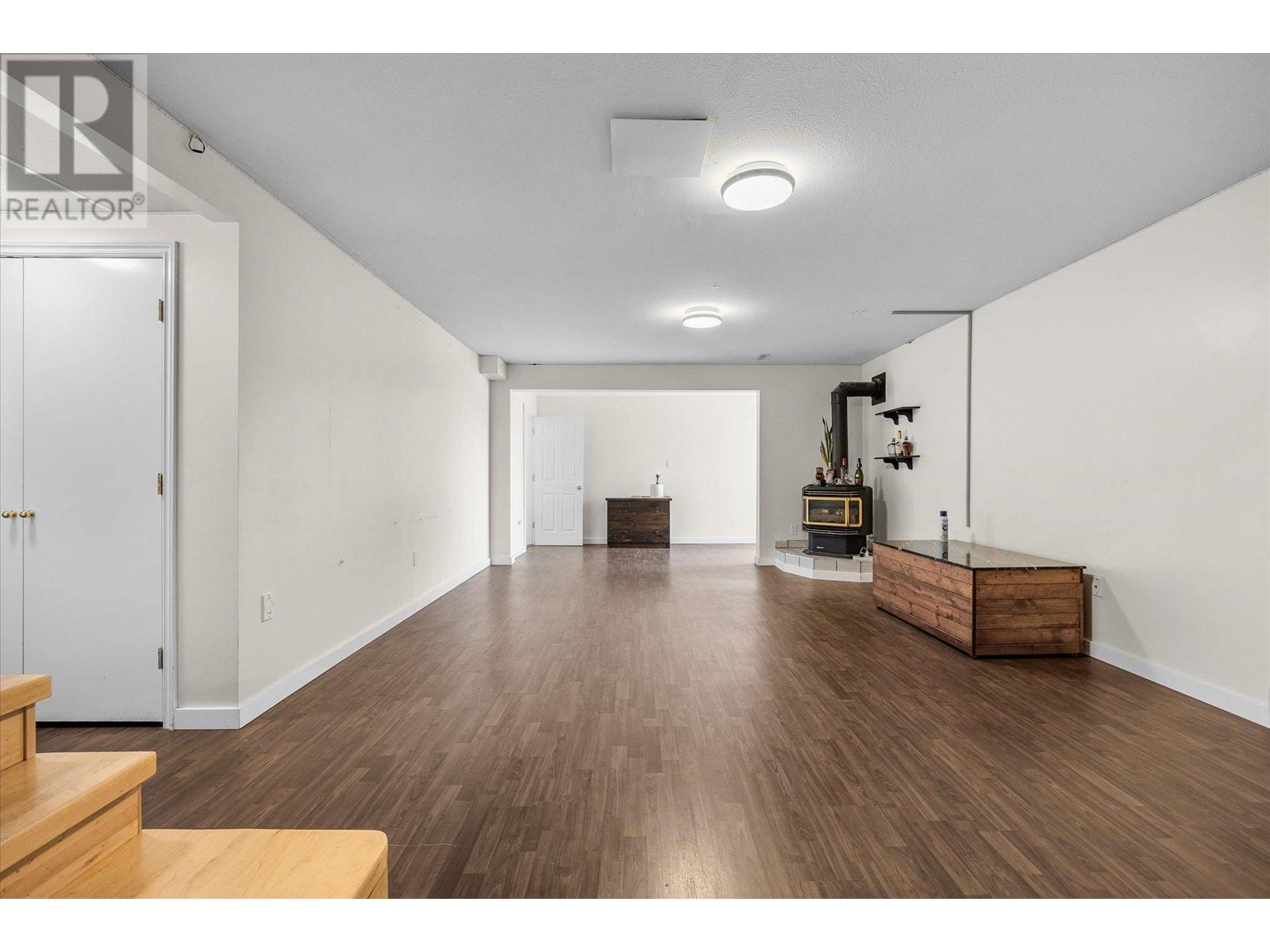 848 Webster Road, Kelowna