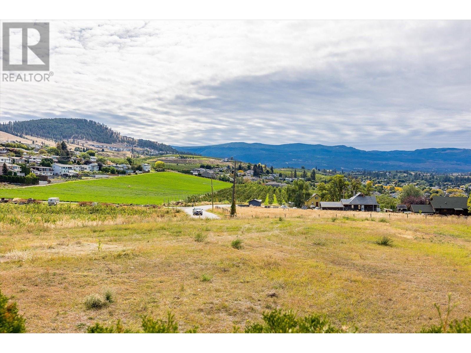 848 Webster Road, Kelowna